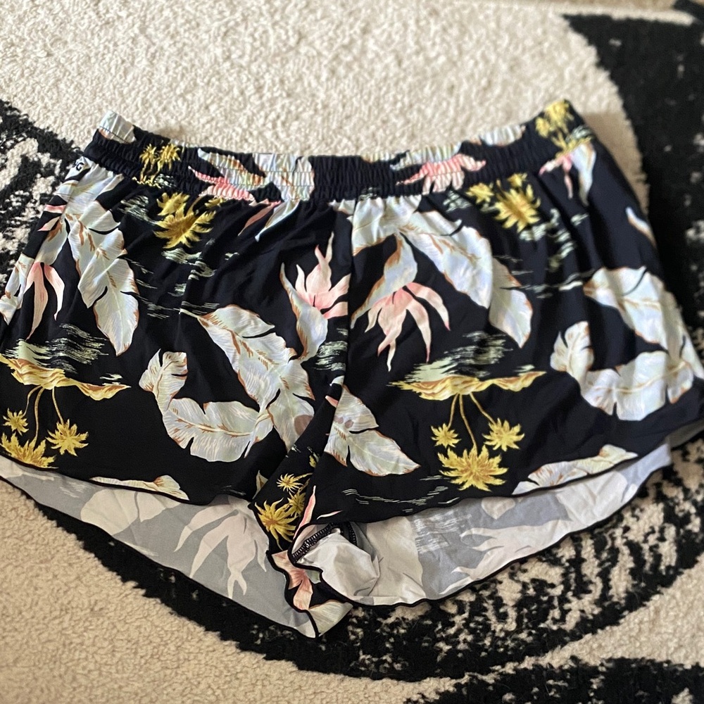 Billabong Black Floral Shorts